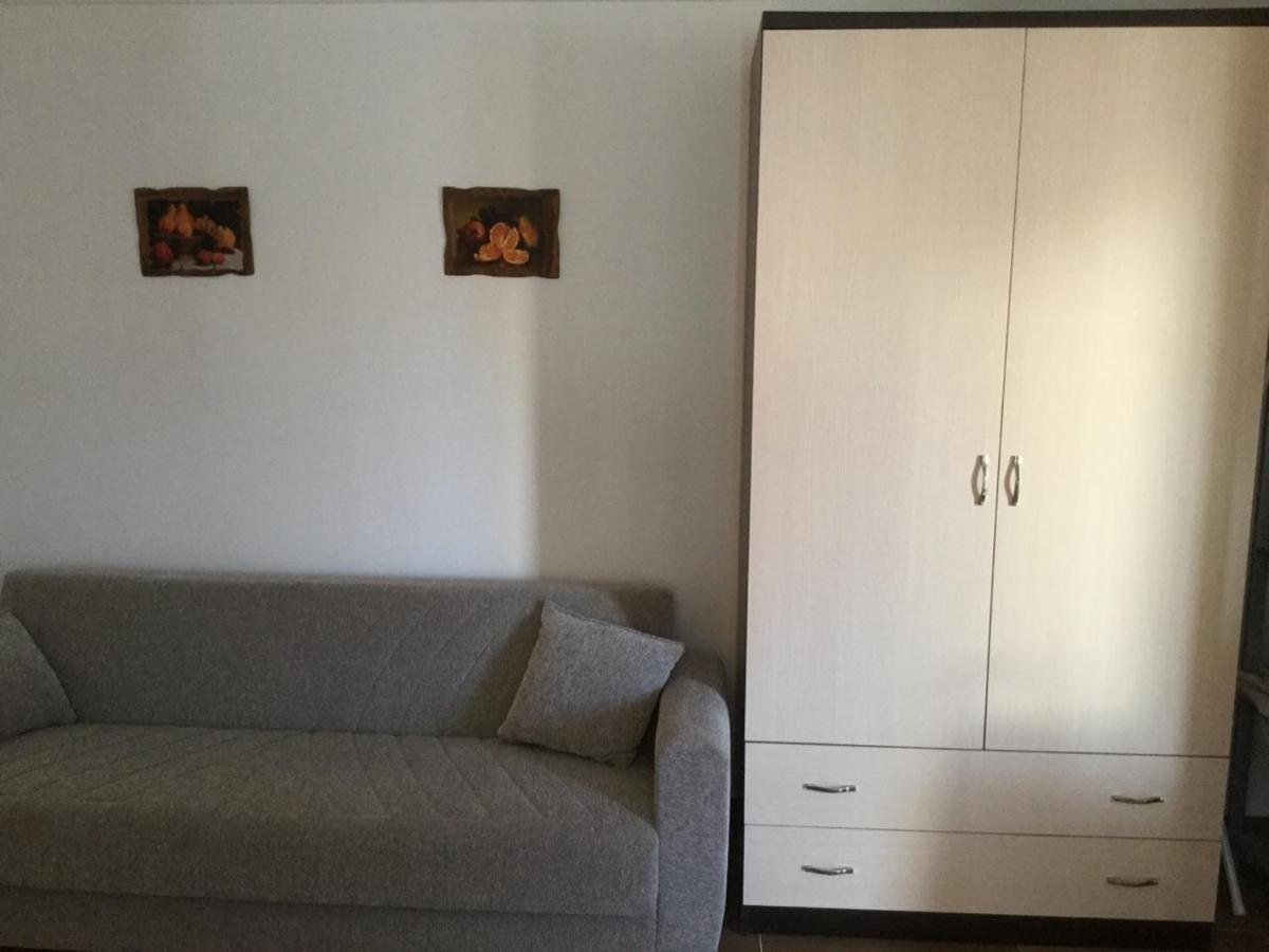 Kk Fafa Apartments Golem  Kültér fotó